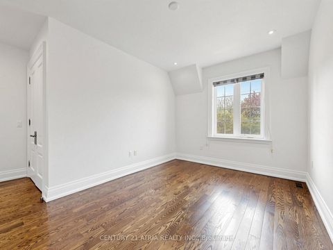 Photo 25 at 111 Byng Avenue, Willowdale East, Toronto