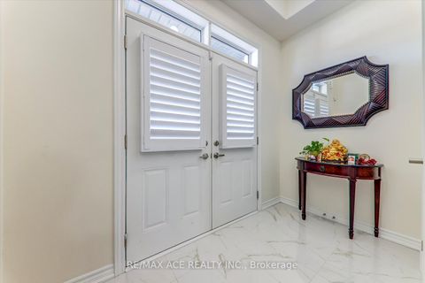 Photo 4 at 1152 Skyridge Boulevard, Rural Pickering, Pickering