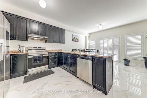 Photo 5 at 1152 Skyridge Boulevard, Rural Pickering, Pickering