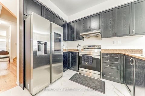 Photo 6 at 1152 Skyridge Boulevard, Rural Pickering, Pickering