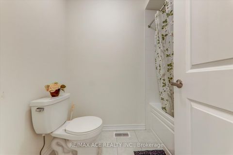 Photo 22 at 1152 Skyridge Boulevard, Rural Pickering, Pickering