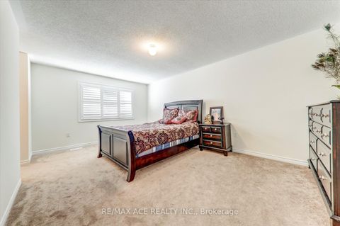 Photo 23 at 1152 Skyridge Boulevard, Rural Pickering, Pickering