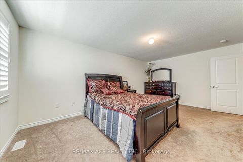 Photo 24 at 1152 Skyridge Boulevard, Rural Pickering, Pickering
