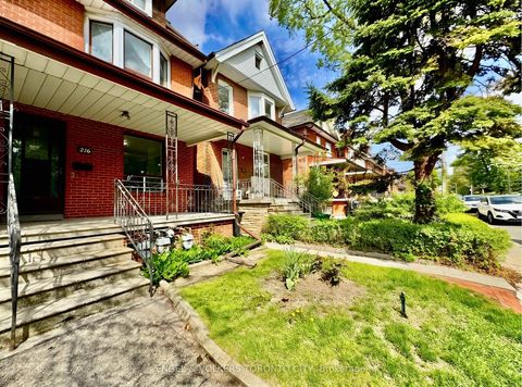 Photo 22 at 216 Montrose Avenue, Bellwoods, Toronto