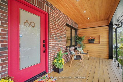 Photo 2 at 89 Alberta Avenue W, Wychwood, Toronto