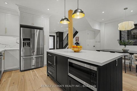 Photo 11 at 89 Alberta Avenue W, Wychwood, Toronto