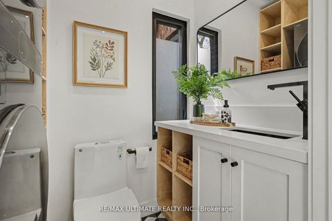 Photo 15 at 89 Alberta Avenue W, Wychwood, Toronto