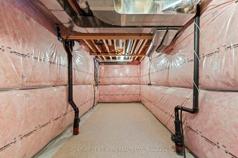 Photo 16 at 27 Cygnus Crescent, Ardagh, Barrie