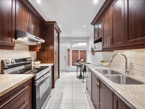 Photo 13 at 19 Shoreland Crescent, Woburn, Toronto