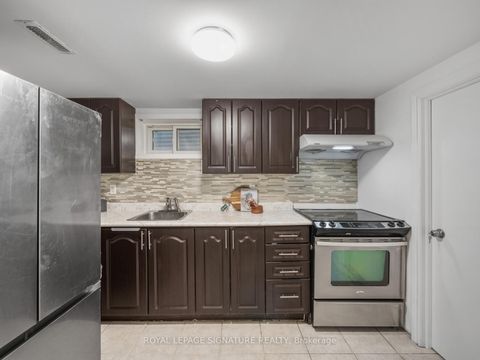 Photo 37 at 19 Shoreland Crescent, Woburn, Toronto