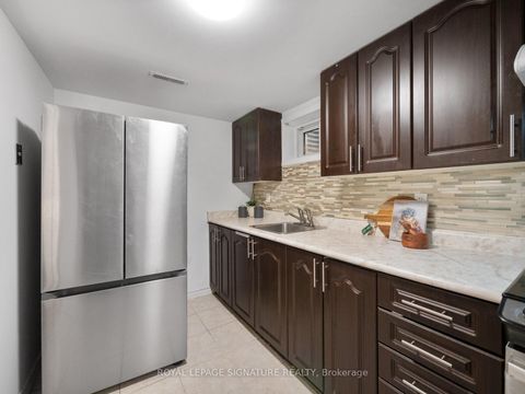 Photo 38 at 19 Shoreland Crescent, Woburn, Toronto