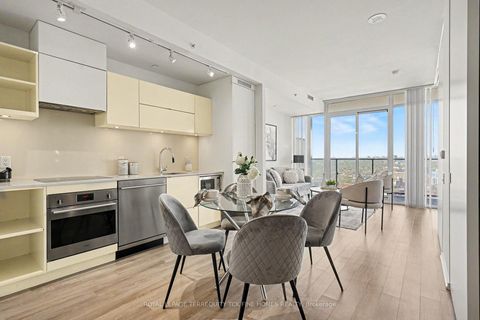 Photo 8 at 2703 - 125 Peter Street, Waterfront Communities C1, Toronto