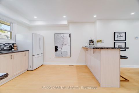 Photo 14 at 56 - 43 Purple Sageway, Hillcrest Village, Toronto