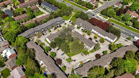Photo 27 at 56 - 43 Purple Sageway, Hillcrest Village, Toronto