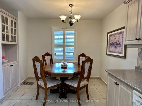 Photo 7 at 44 Kirby Road, CFB, Toronto