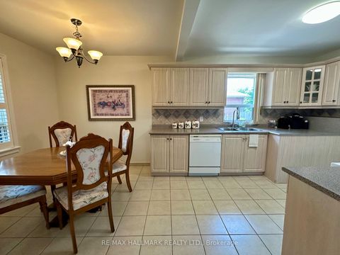 Photo 9 at 44 Kirby Road, CFB, Toronto