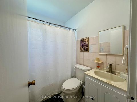 Photo 17 at 44 Kirby Road, CFB, Toronto