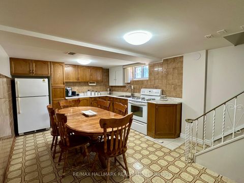 Photo 19 at 44 Kirby Road, CFB, Toronto