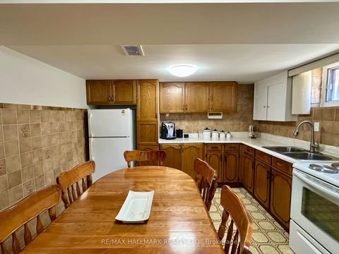 Photo 20 at 44 Kirby Road, CFB, Toronto