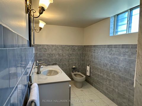 Photo 28 at 44 Kirby Road, CFB, Toronto