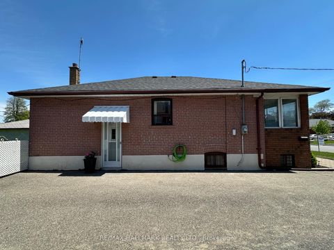 Photo 29 at 44 Kirby Road, CFB, Toronto