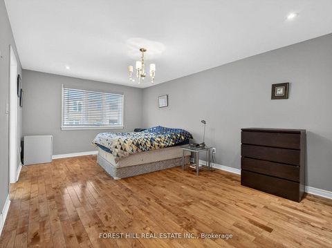 Photo 12 at 53 Marc Santi Boulevard, Patterson, Vaughan