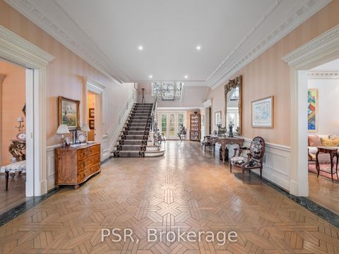 Photo 2 at 94 Dunvegan Road, Casa Loma, Toronto