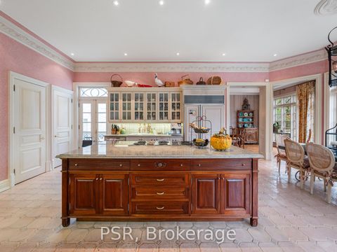 Photo 16 at 94 Dunvegan Road, Casa Loma, Toronto
