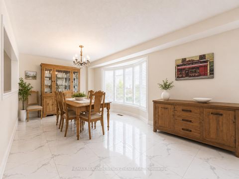 Photo 9 at 106 Domingo Street, Vellore Village, Vaughan