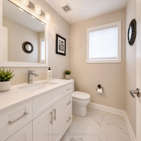 Photo 14 at 106 Domingo Street, Vellore Village, Vaughan