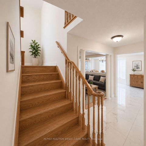Photo 15 at 106 Domingo Street, Vellore Village, Vaughan