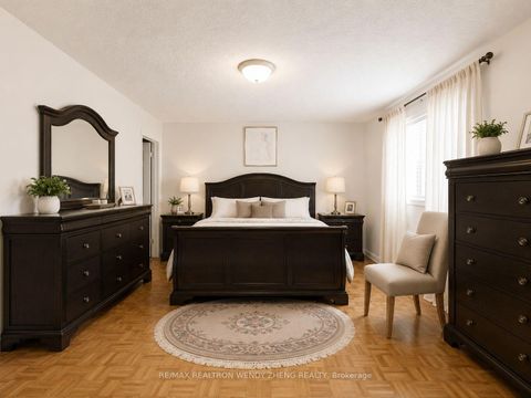Photo 22 at 106 Domingo Street, Vellore Village, Vaughan
