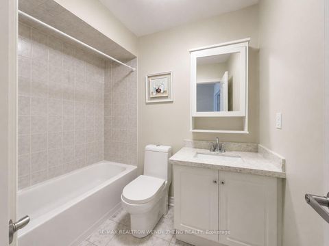 Photo 28 at 106 Domingo Street, Vellore Village, Vaughan