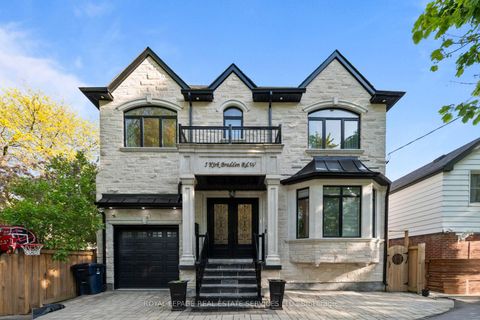 Photo 0 at 5 Kirk Bradden Avenue W, Queensway, Toronto