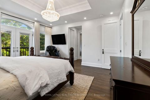 Photo 21 at 5 Kirk Bradden Avenue W, Queensway, Toronto