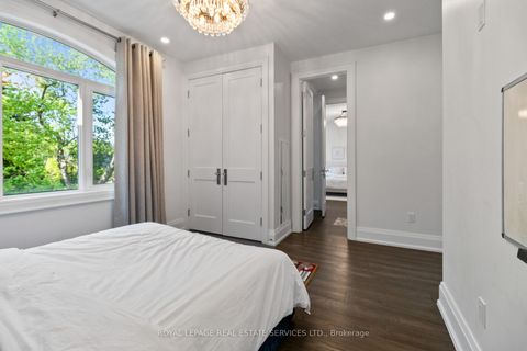 Photo 27 at 5 Kirk Bradden Avenue W, Queensway, Toronto