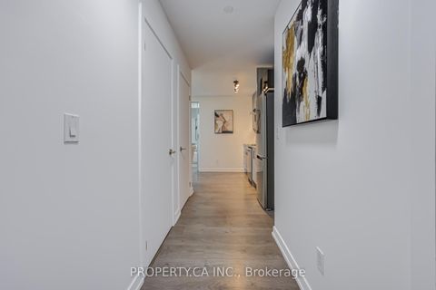 Photo 18 at 707 - 297 College Street, Chinatown, Toronto