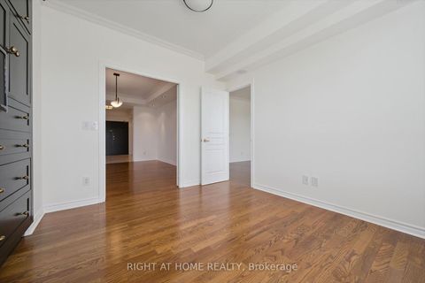 Photo 21 at 512 - 2662 Bloor Street W, Kingsway South, Toronto