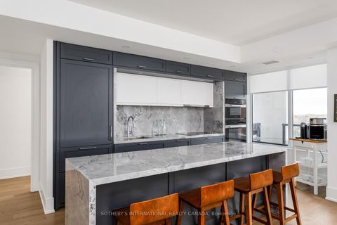 Photo 5 at 609 - 259 The Kingsway, Kingsway South, Toronto