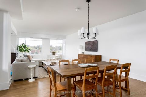 Photo 8 at 609 - 259 The Kingsway, Kingsway South, Toronto