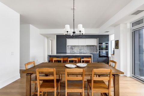 Photo 9 at 609 - 259 The Kingsway, Kingsway South, Toronto