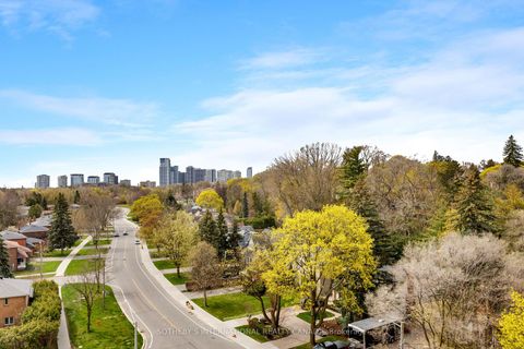 Photo 12 at 609 - 259 The Kingsway, Kingsway South, Toronto