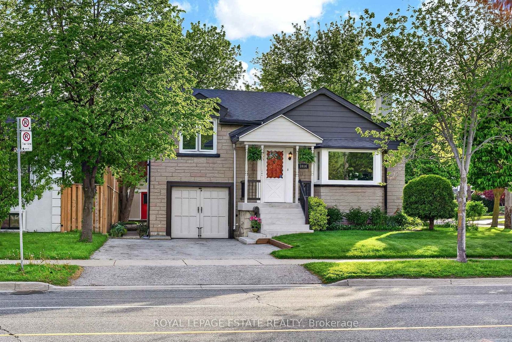 1016 Kipling Avenue, City Centre West, Toronto 