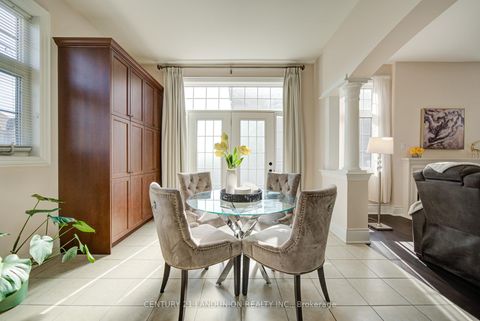 Photo 25 at 101 Silver Sterling Crescent, Vellore Village, Vaughan