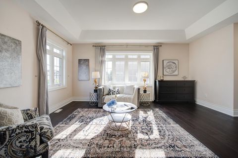 Photo 33 at 101 Silver Sterling Crescent, Vellore Village, Vaughan