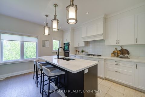 Photo 17 at 29 Plowman Lane, Rouge Woods, Richmond Hill