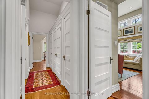 Photo 25 at 8 Wendigo Way, Swansea, Toronto