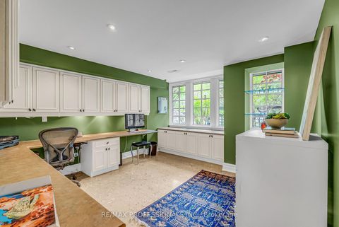 Photo 28 at 8 Wendigo Way, Swansea, Toronto