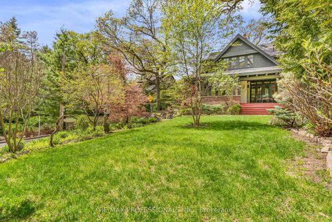 Photo 36 at 8 Wendigo Way, Swansea, Toronto
