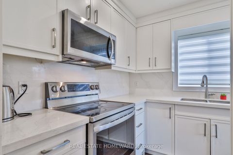 Photo 8 at 20 MASTERS Drive, East Bayfield, Barrie